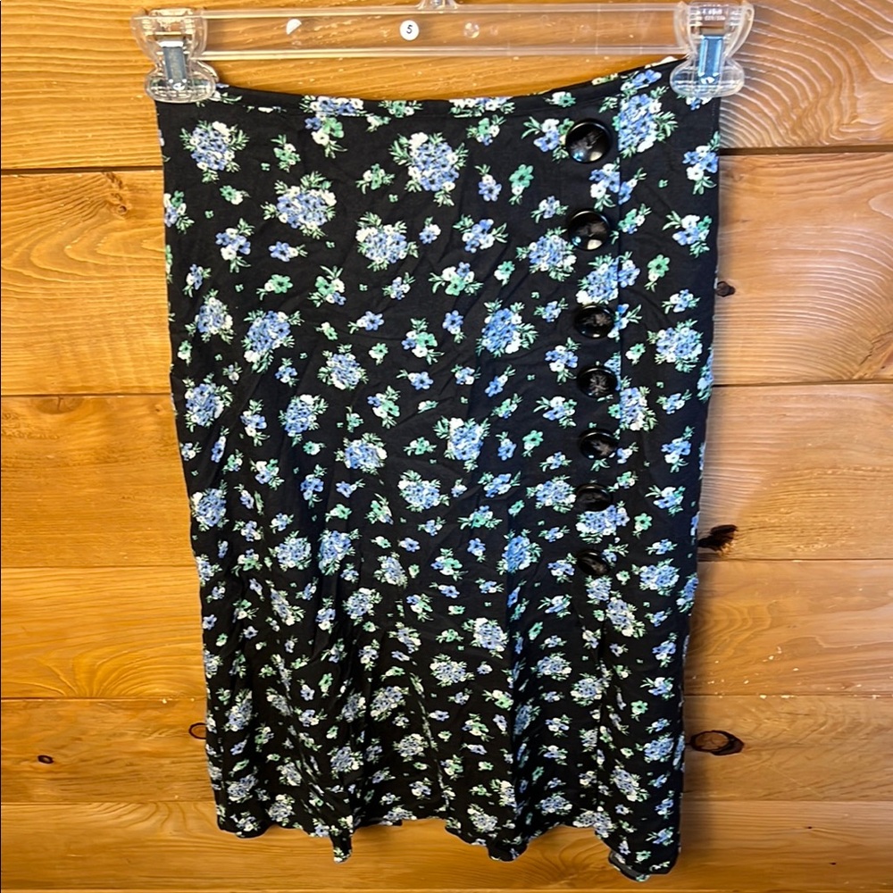 Stradivarius Blue Pencil Skirt 4 Casual Floral Buttons left side Midi Event Y2K